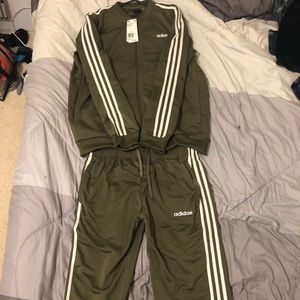 Men’s Adidas Olive Tracksuit * DV2469 * Size L